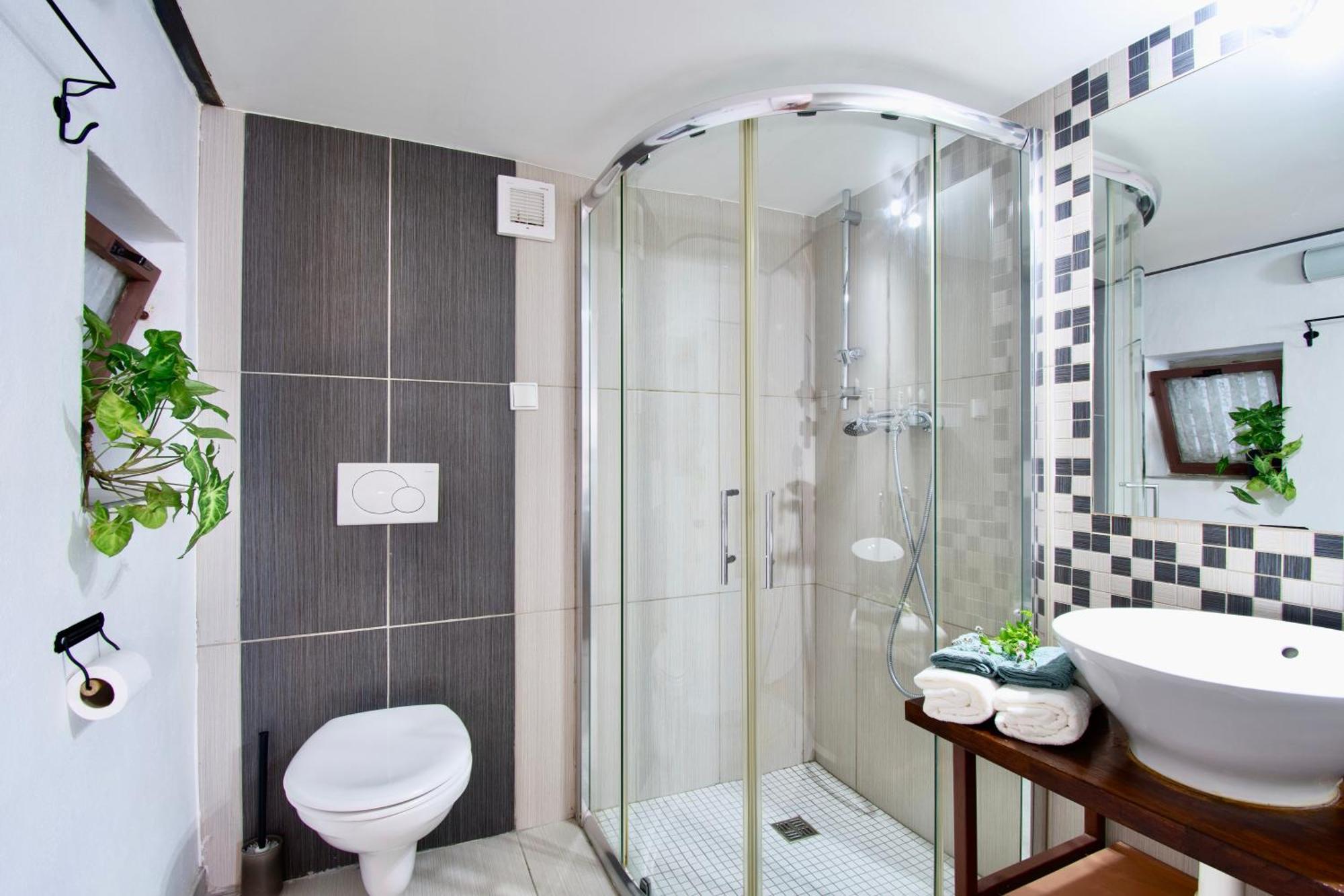 Netradicny Apartman V Centre Pozsony Kültér fotó